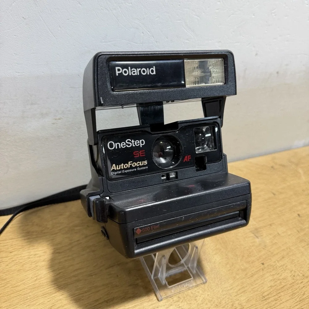 Polaroid One Step Auto Focus AF 600 Instant Camera SE Black Vintage UK Made